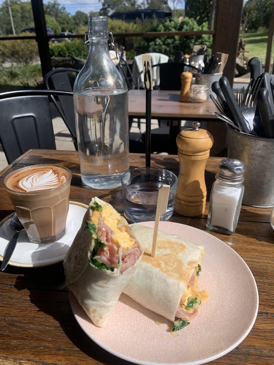 SALT Cafe Galston Photo 7