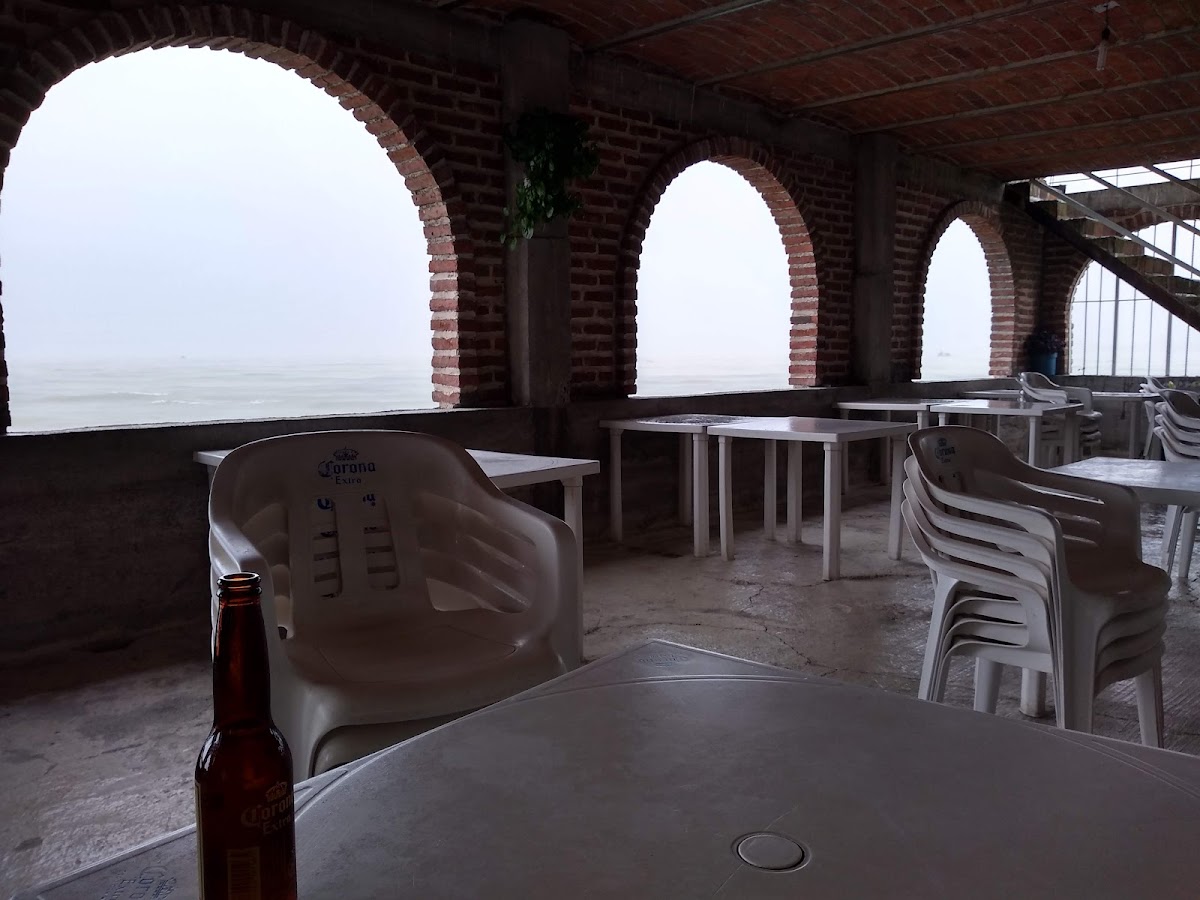 Restaurante Familiar La Mojarra Blanca