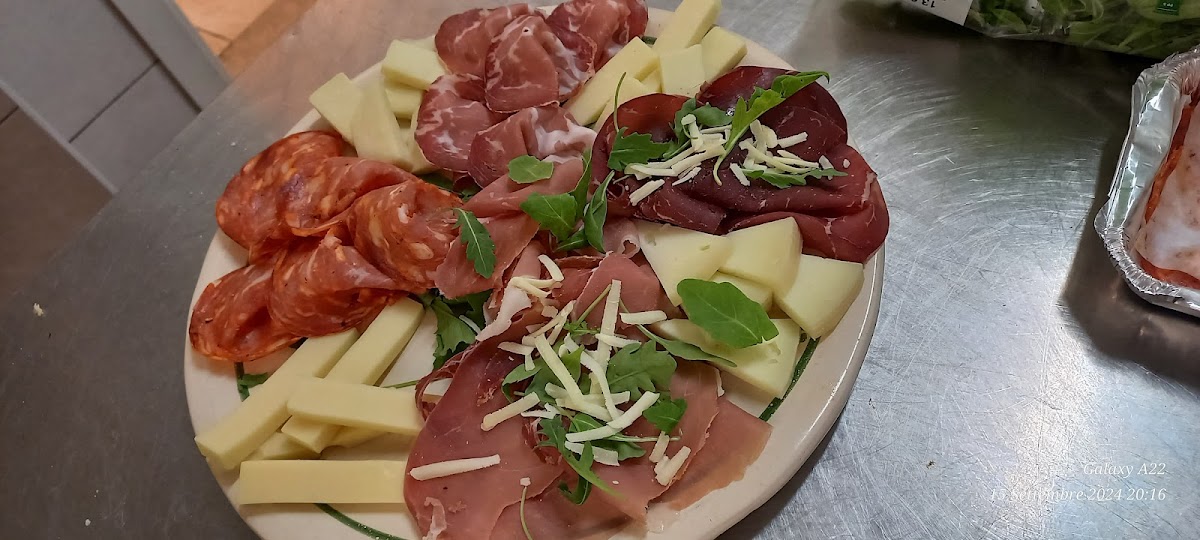 Jordan Trattoria Pizzeria Photo 3