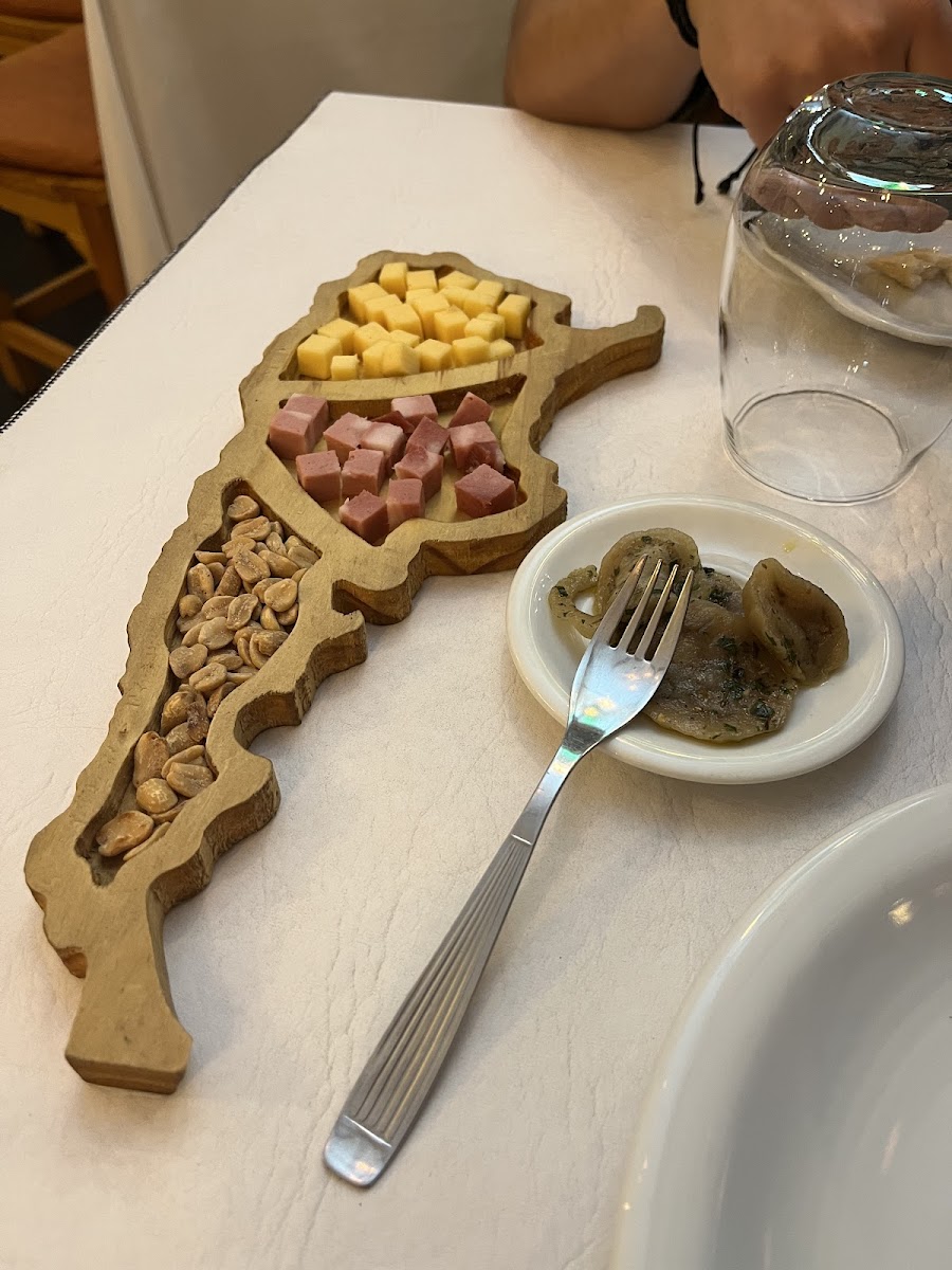BODEGÓN La Posta Parrilla&Resto Photo 5