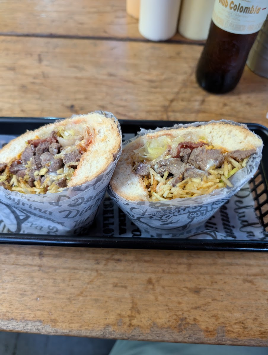 Los Chamos Arepas Venezolanas y algo mas Photo 3