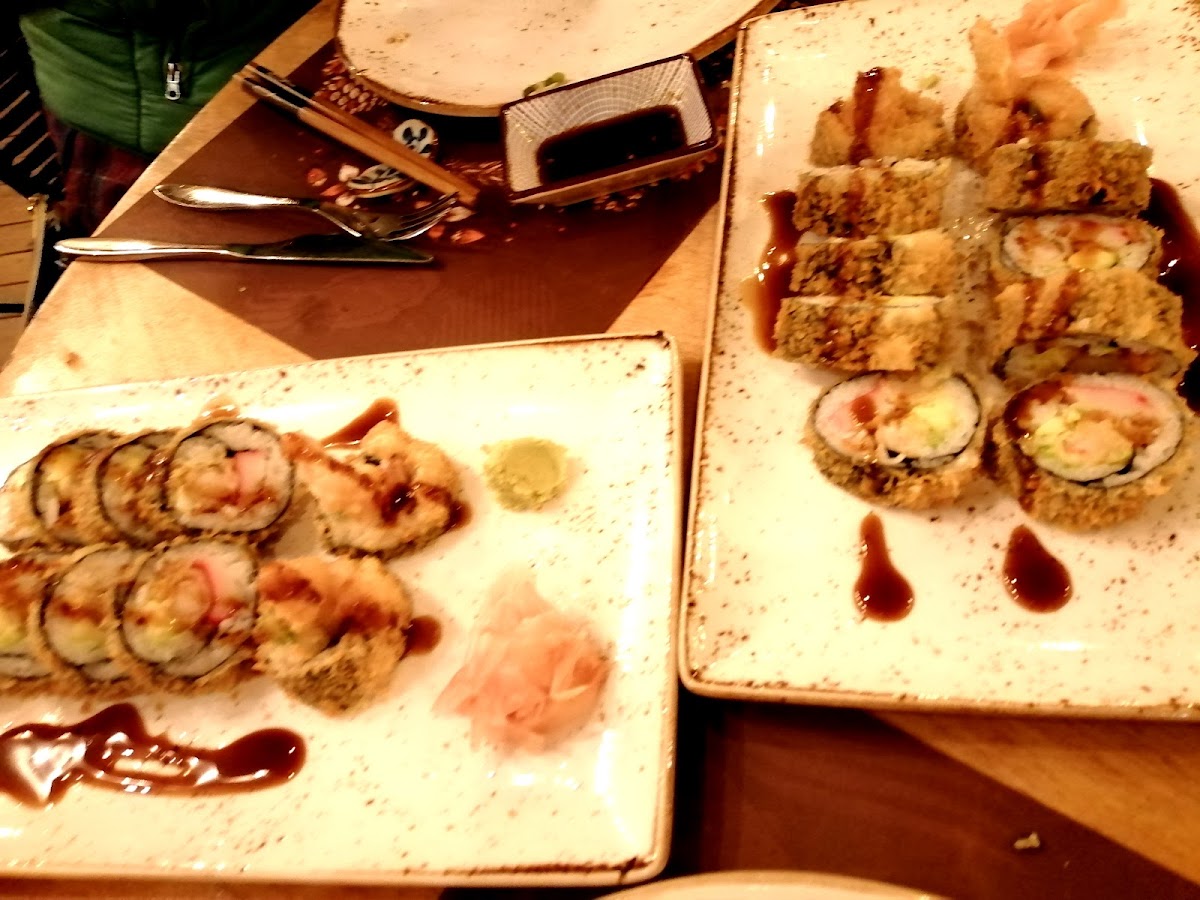 China Town & lounge sushi bar Photo 5