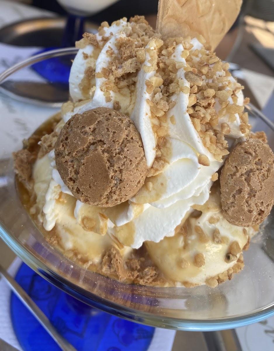 Rocca Eis Cafe Lounge Photo 10