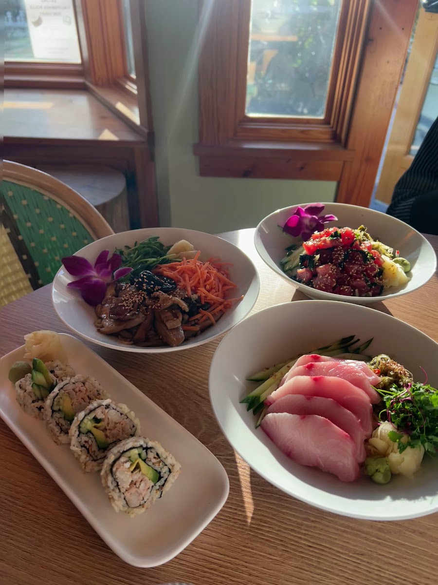 Japonica Diner/Merriweather Creperie Photo 2