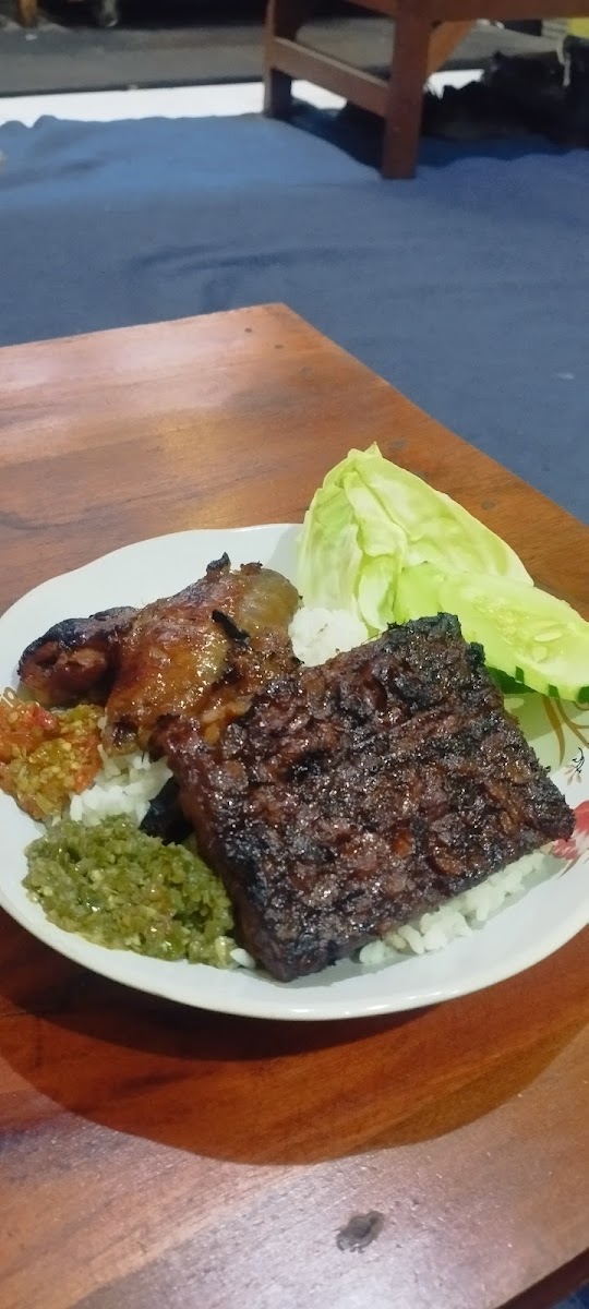 Ayam Bakar Jogja Mbah Wiryo Photo 10