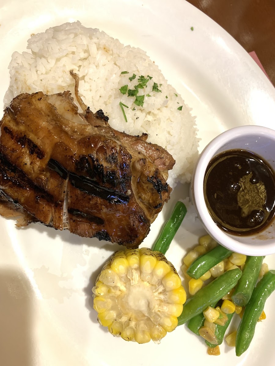 Bigby's Photo 5