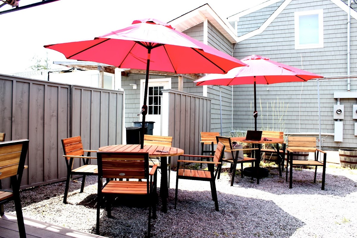 Montauk Seaside House sushi Bar Photo 1