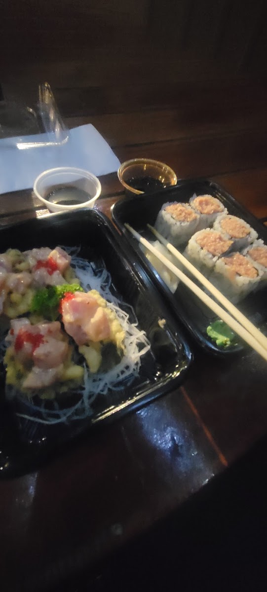 Montauk Seaside House sushi Bar Photo 9