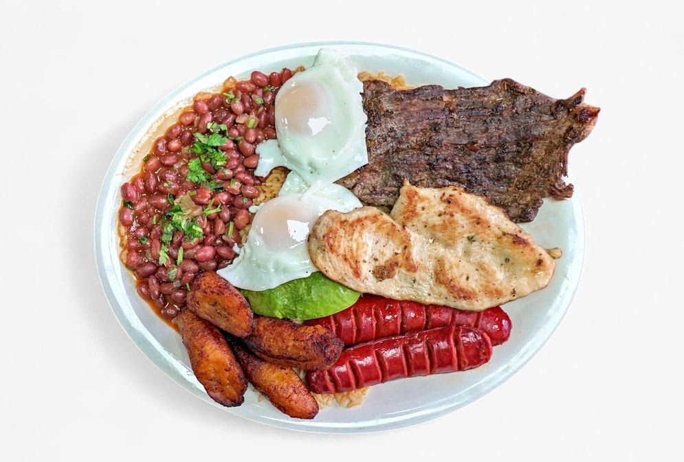Salvadoreño and mexican grill restaurant Photo 3
