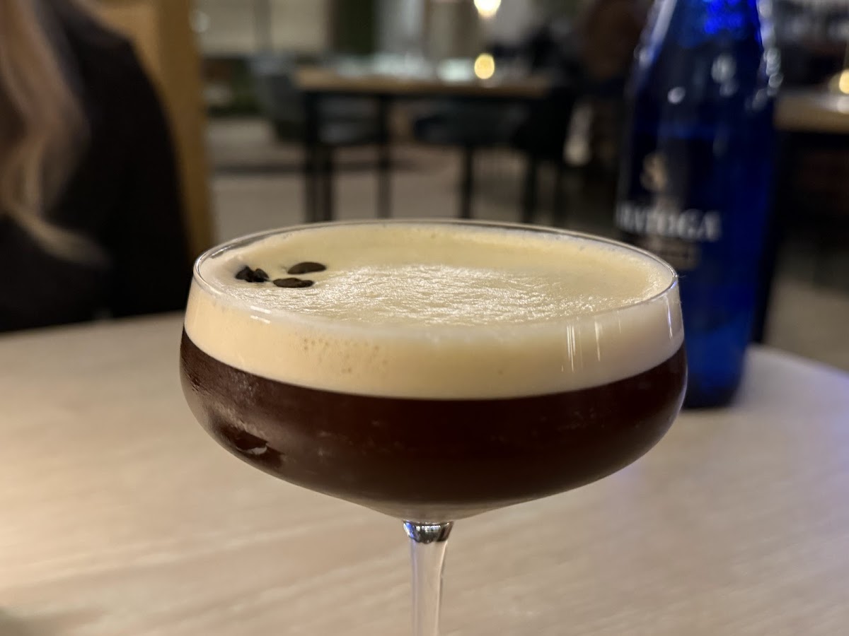 Regent Restaurant & Bar Photo 8