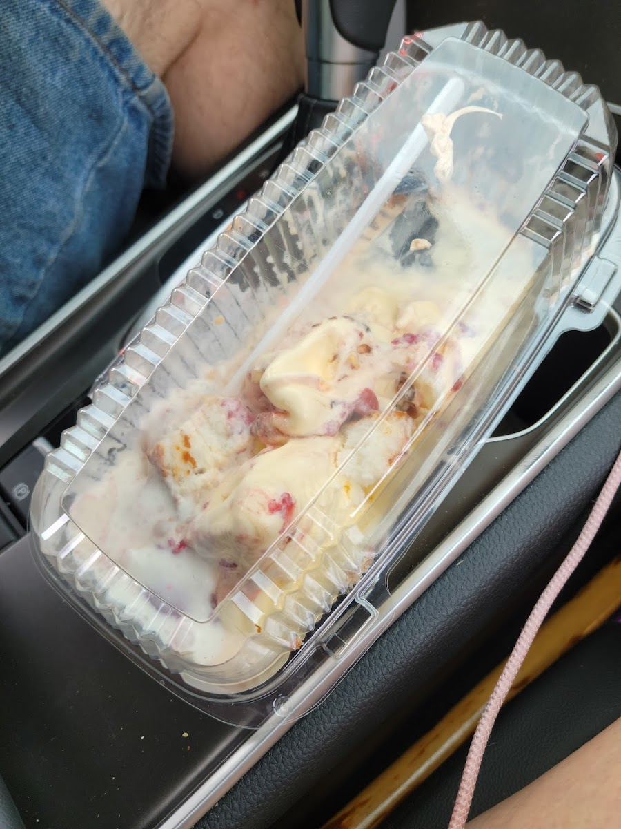 Strawberry Delight Knox Photo 6