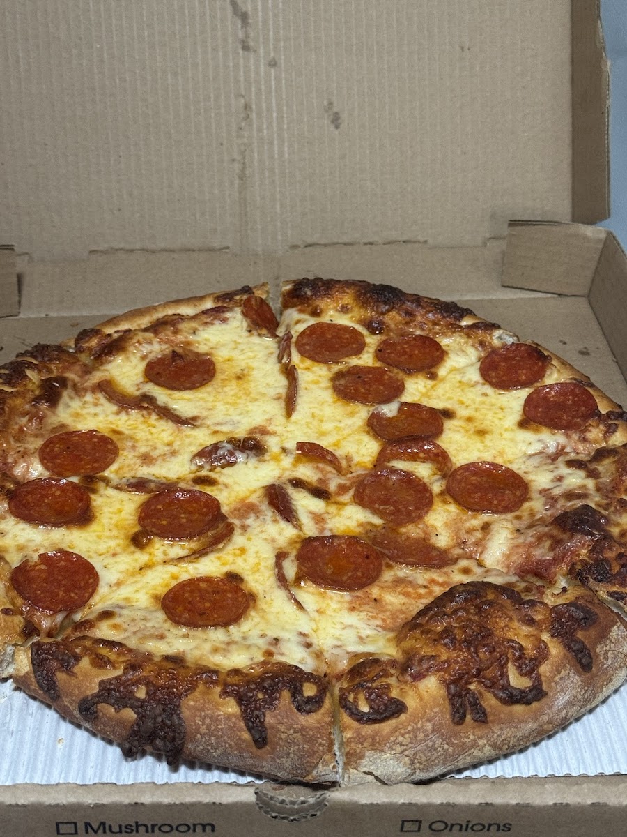 Main Street Pizza and Ribs. Photo 3