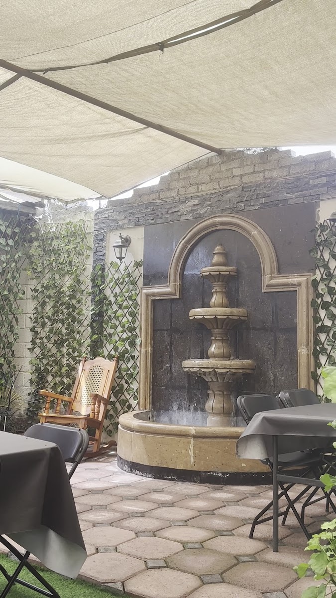 Antojitos “La Fuente“ Photo 2