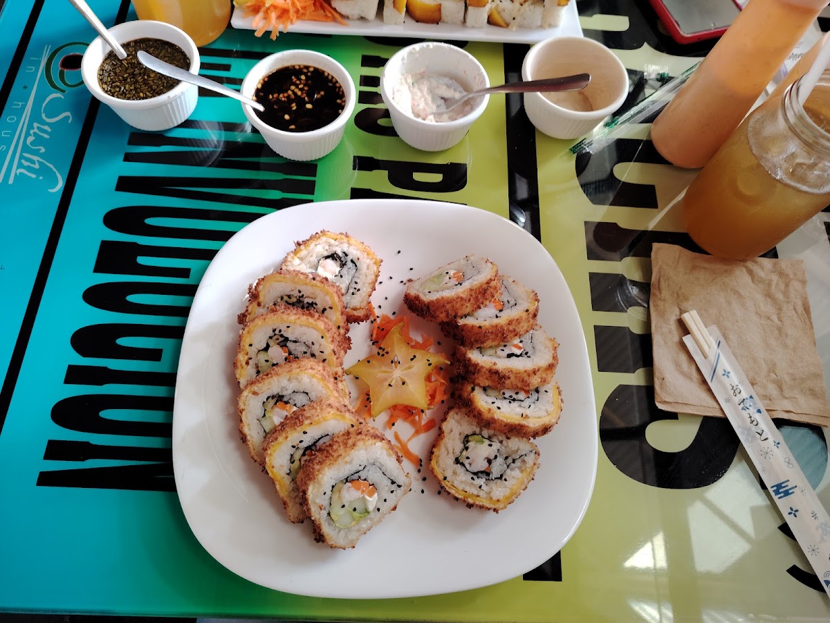 Sushi In House Revolución Photo 5