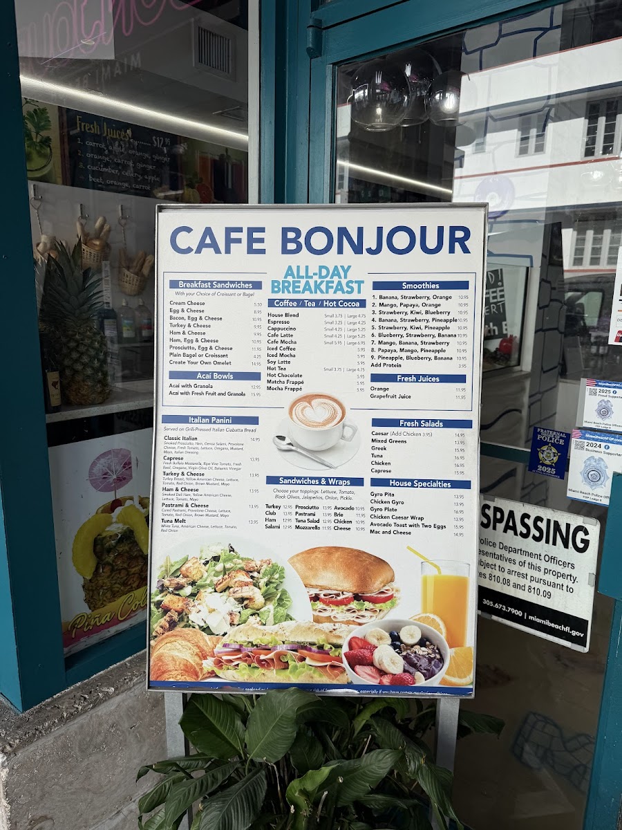 Cafe Bonjour Photo 4