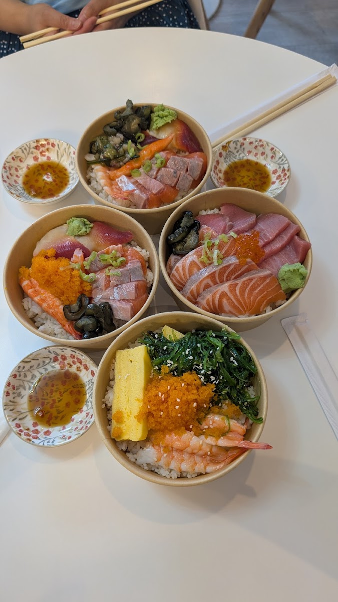 鮮 Umami Derby Photo 3
