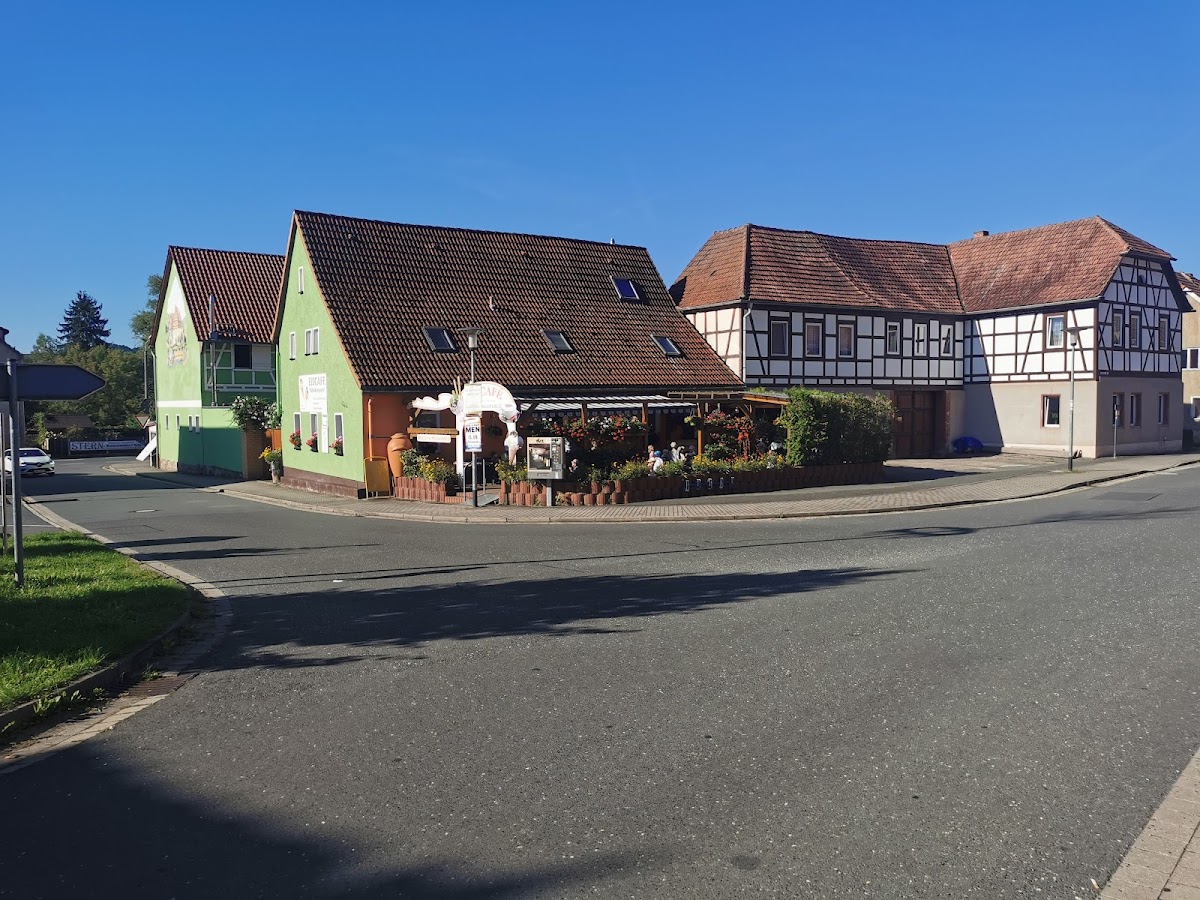 Eiscafé 'Mittelkreisperle'- Margot Hecker Photo 3