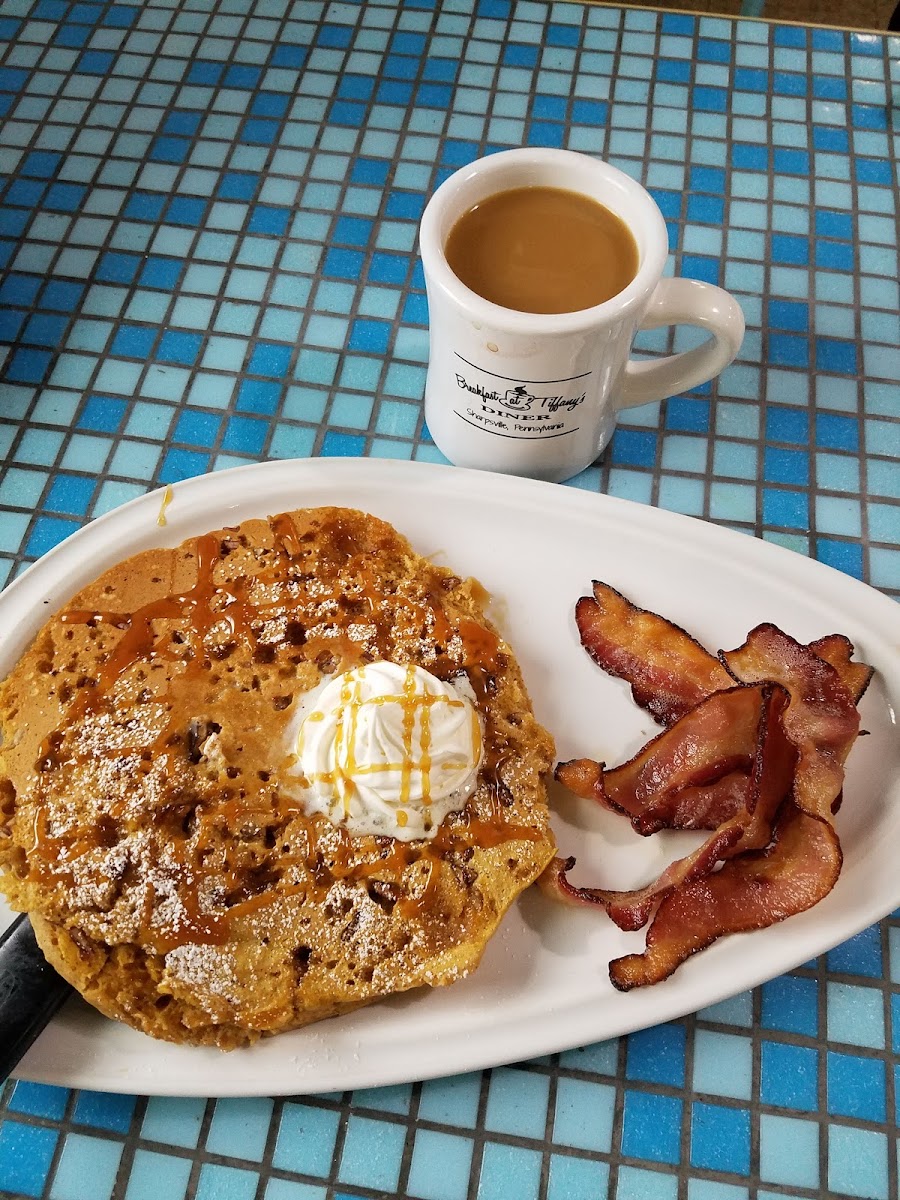 Breakfast at Tiffany's Diner Photo 10