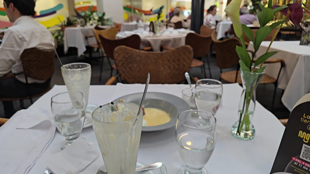 Café Le Gris Photo 2