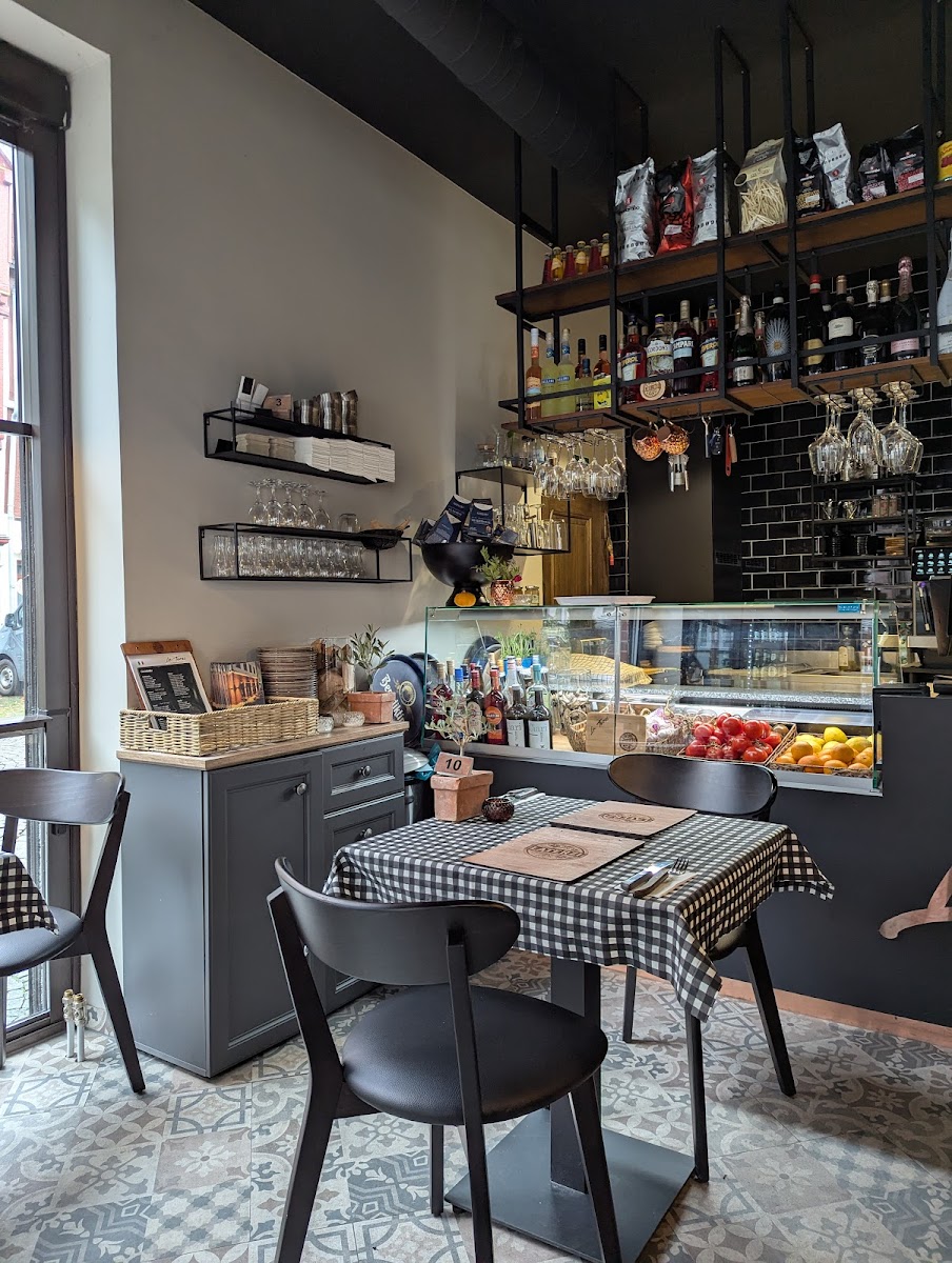 LaTerzi - Neapolitanische Pizzeria Herborn