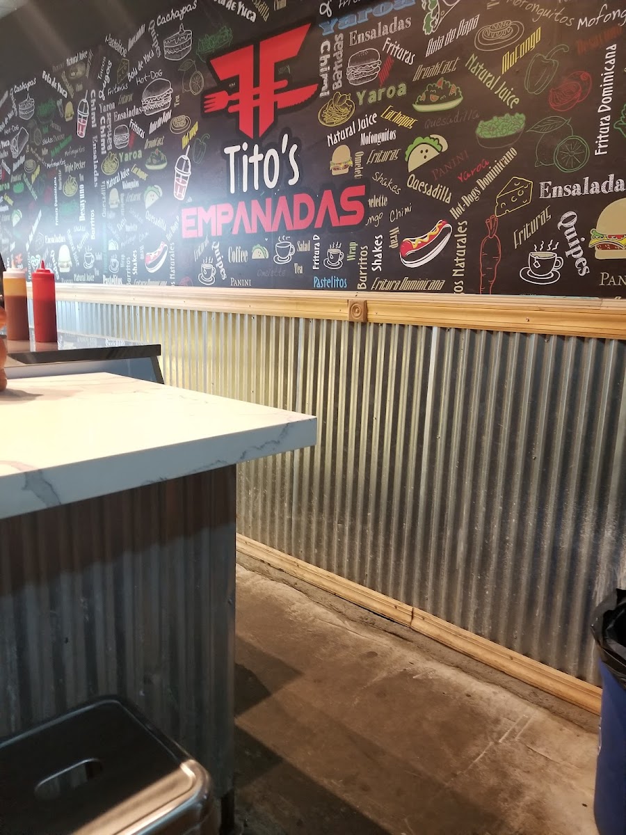 Santi y Tito's Empanadas & Mas Photo Menu 9