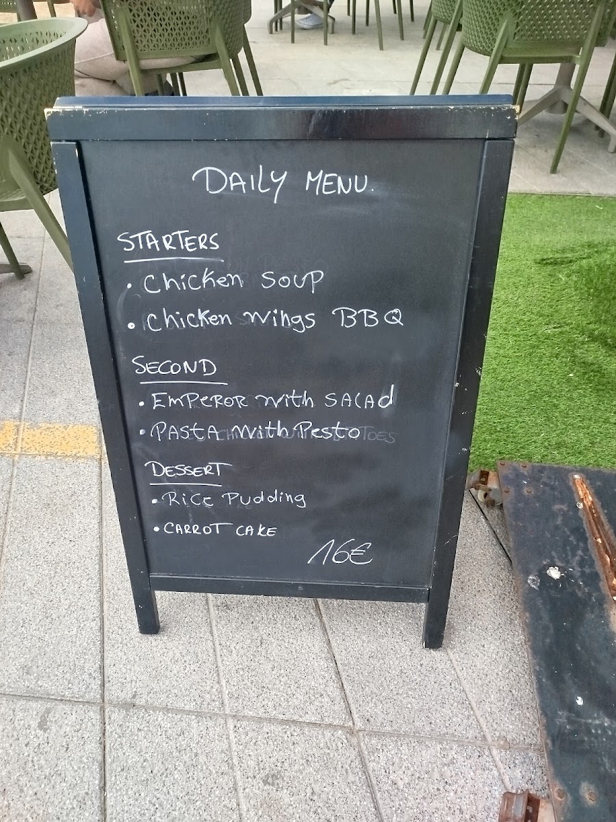 El Mono Photo Menu 3