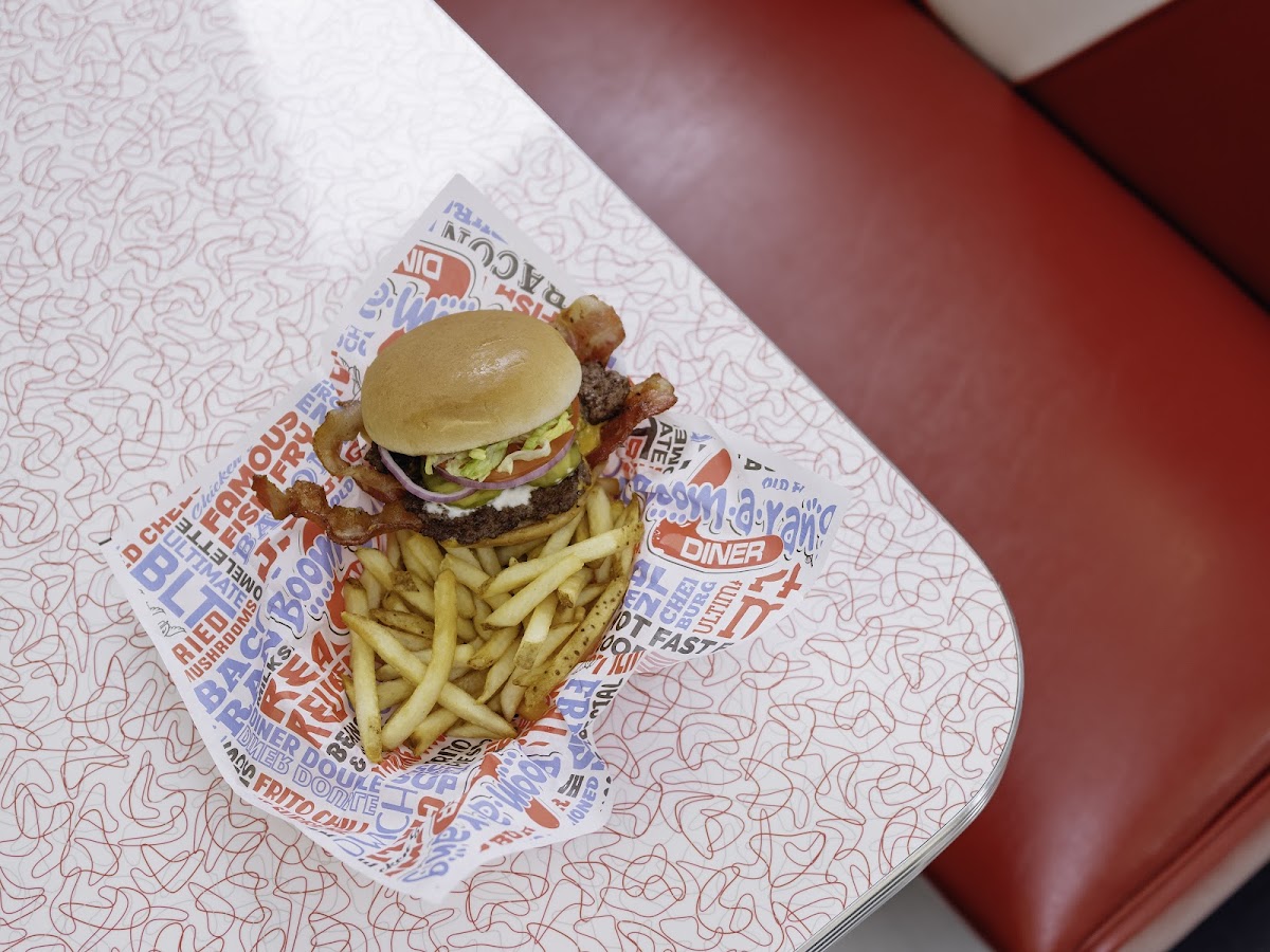 Boomarang Diner - Perry Photo 2