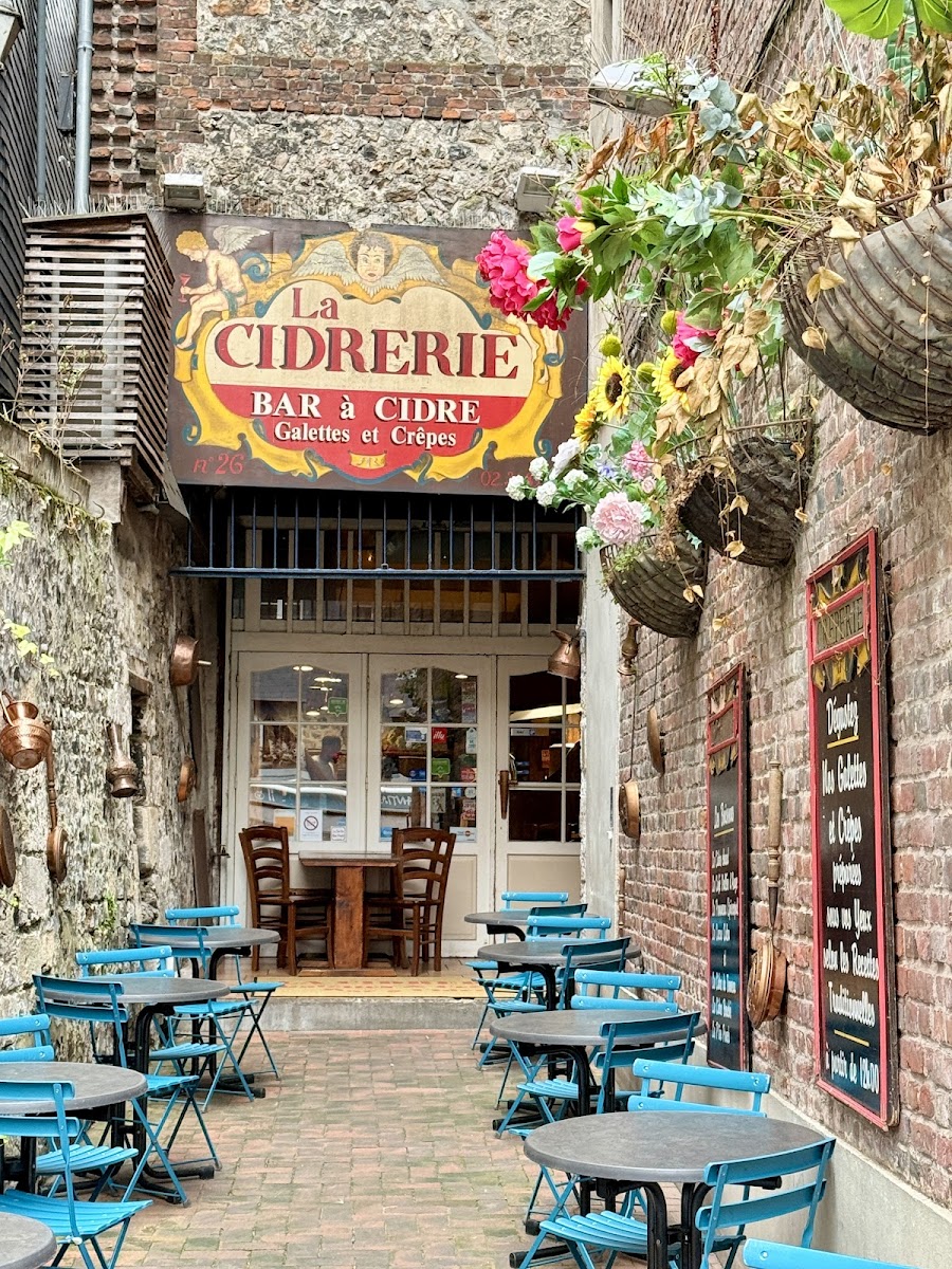 The Vintage Café