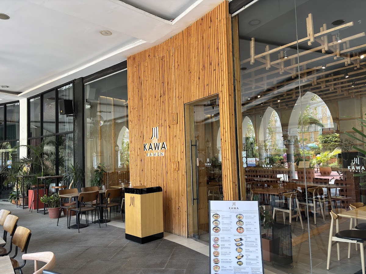 Kawa Ramen - McKinley Hill Photo 4