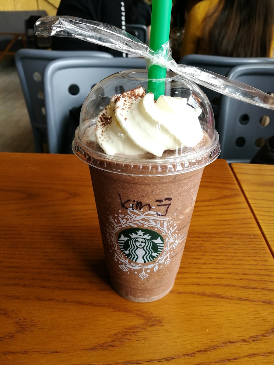 Starbucks Tin Village, Kampar Photo 6