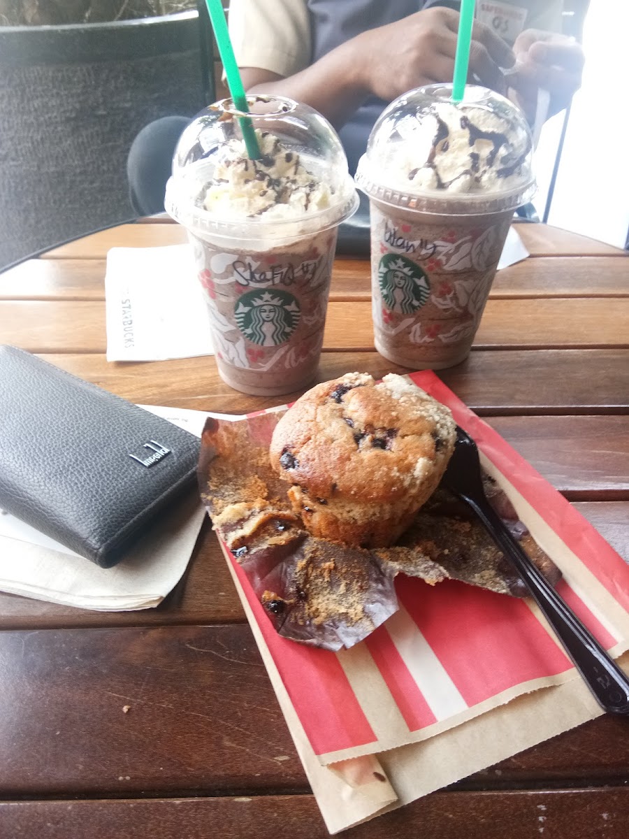 Starbucks Tin Village, Kampar Photo 9