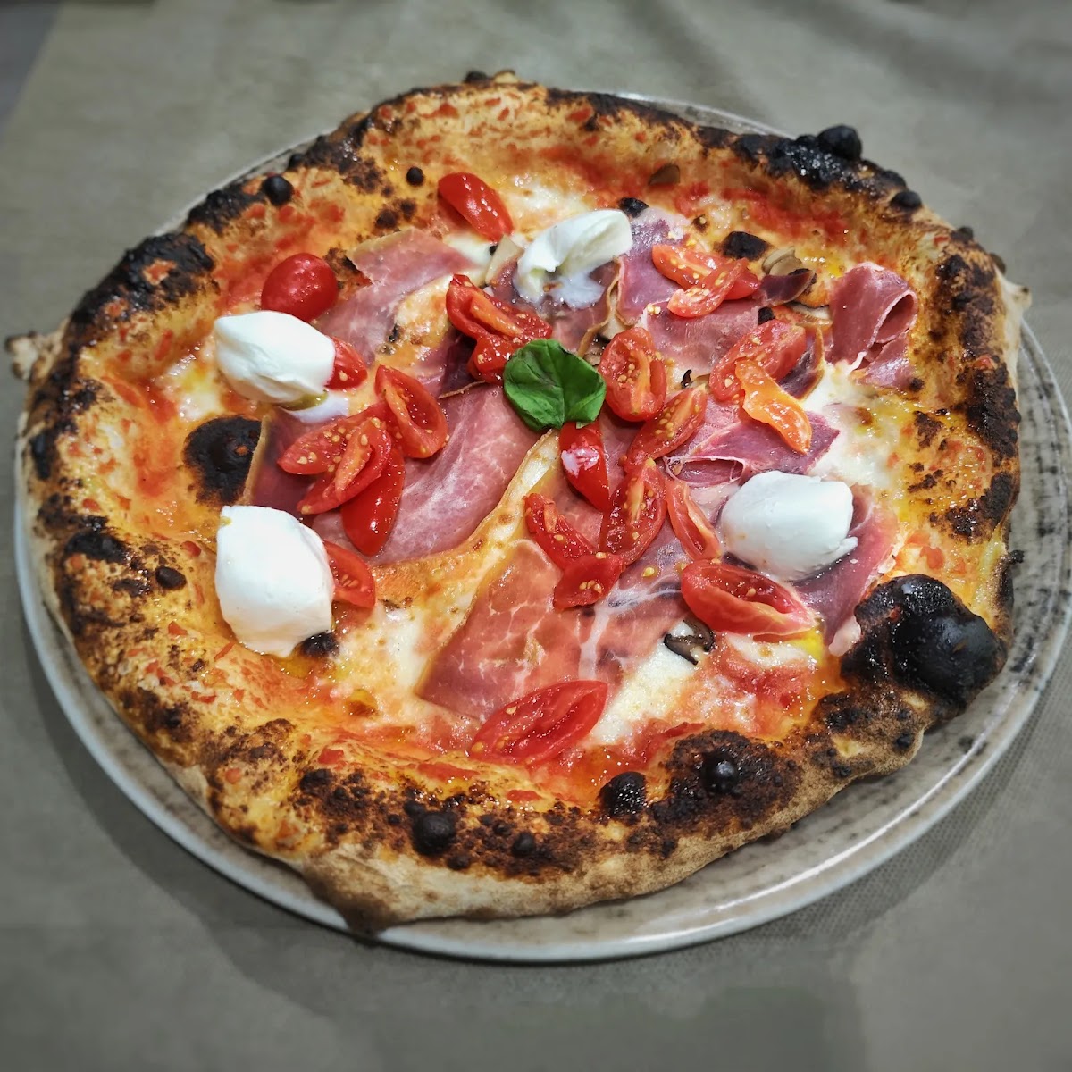 REGINÈ • Pizzeria & Antipasteria Photo 8