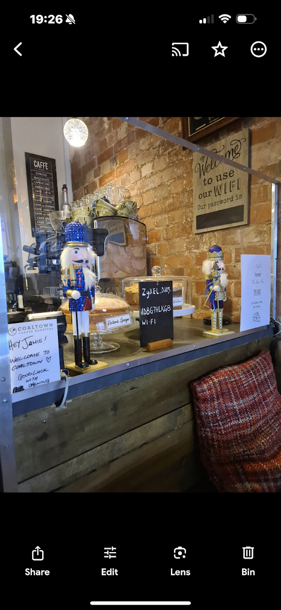 Caffi Crempog Photo Menu 3