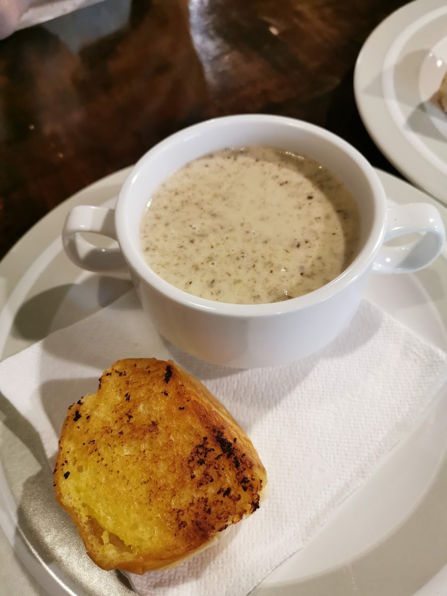 Miller's Kitchen Restaurant Photo 6