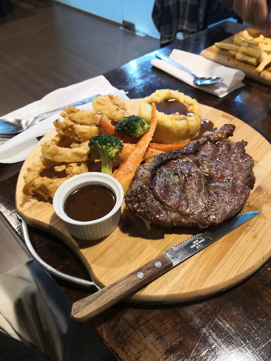 Miller's Kitchen Restaurant Photo 9