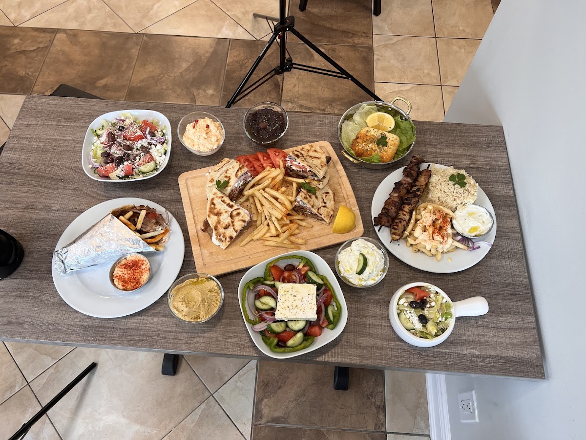 Souvlaki Place Photo 10