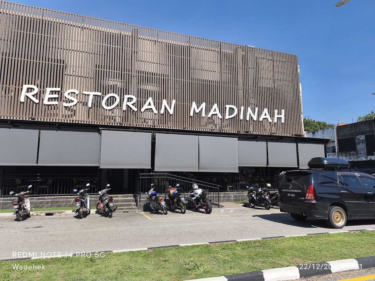 Restoran Madinah Seri Manjung