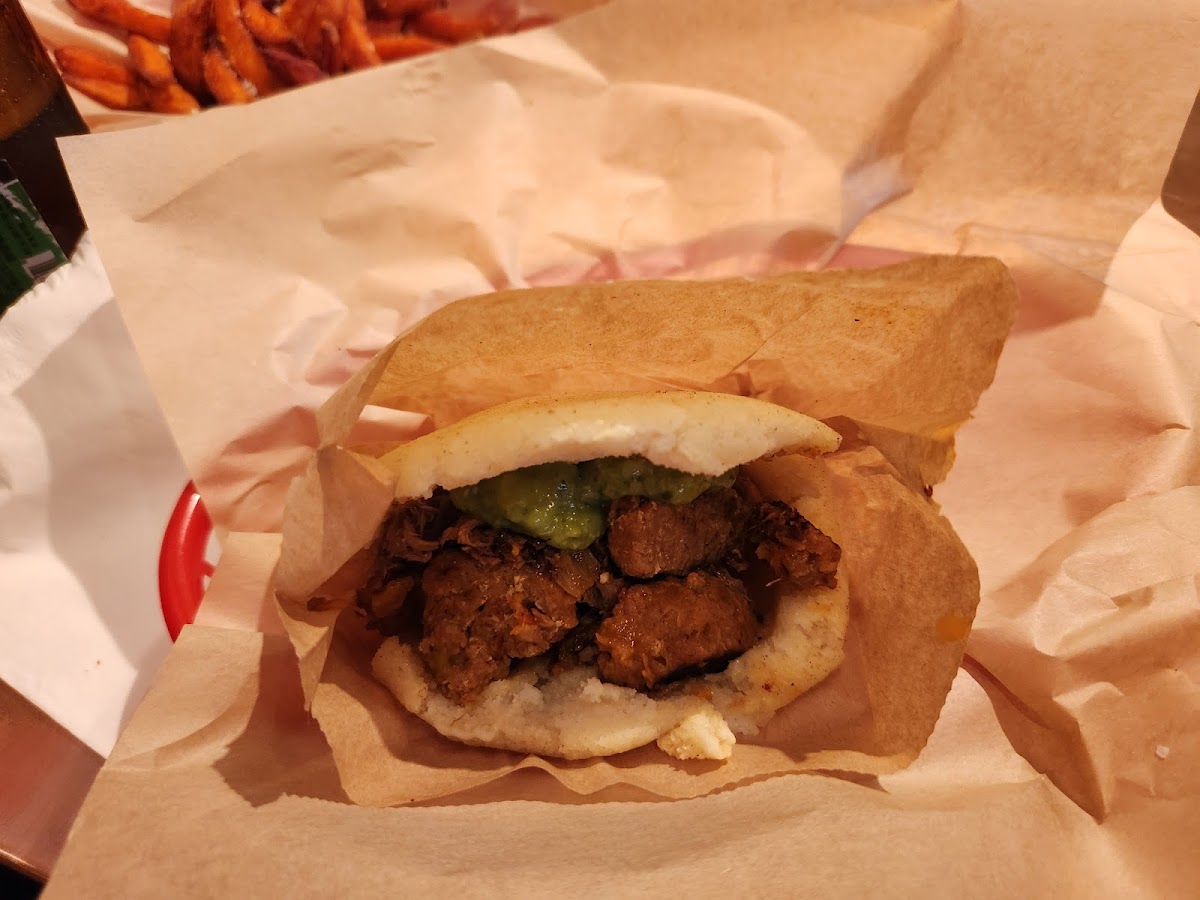 Happy Pappi Arepas Bar Photo 9
