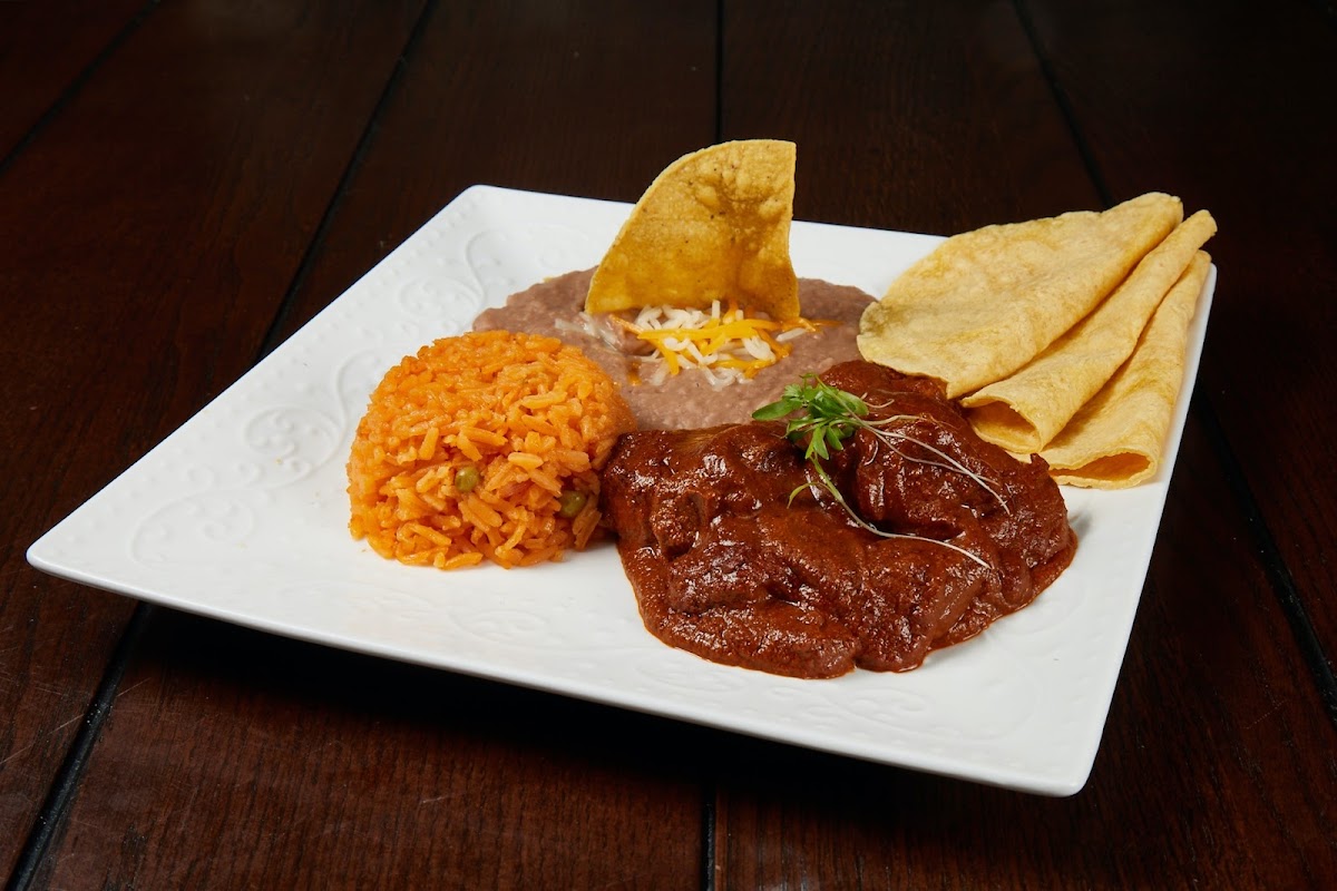 Los Arcos Street Tacos Photo 2