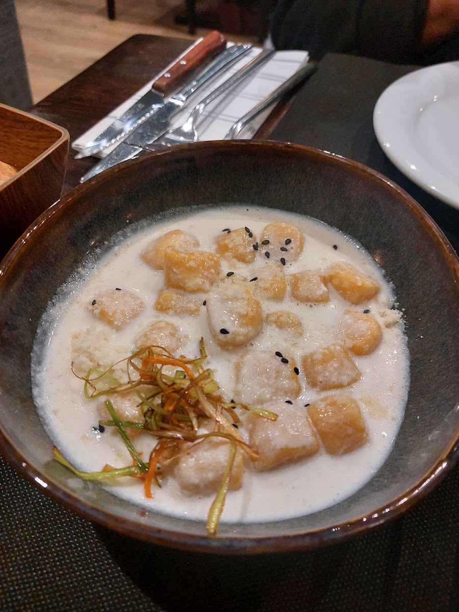 ELIAN RESTAURANT Photo 5