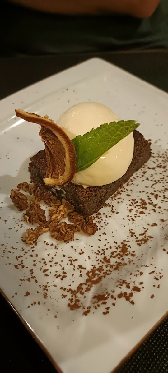 ELIAN RESTAURANT Photo 7