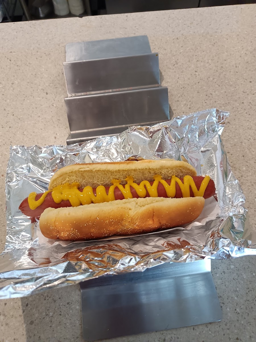 Mr.Richards hot dogs and soft serve ice cream Photo 5