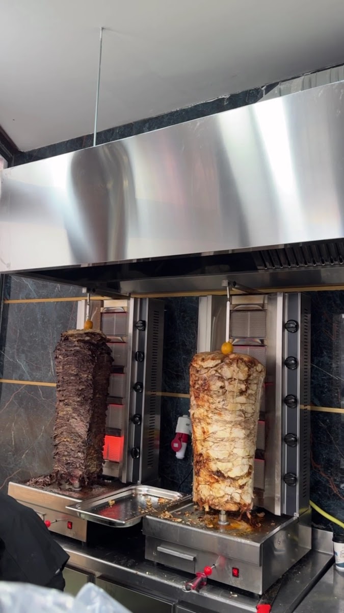 Anas Grill
