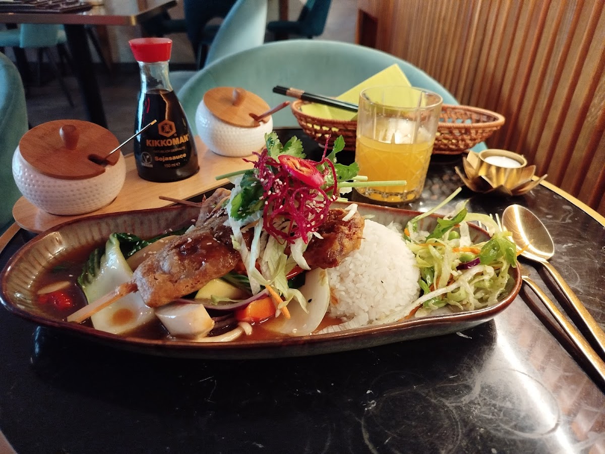 Udonge Vegan Cuisine Photo 4