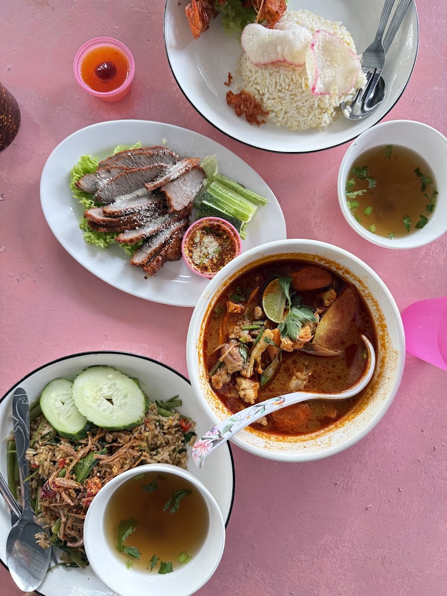 Kedai Mama Elly