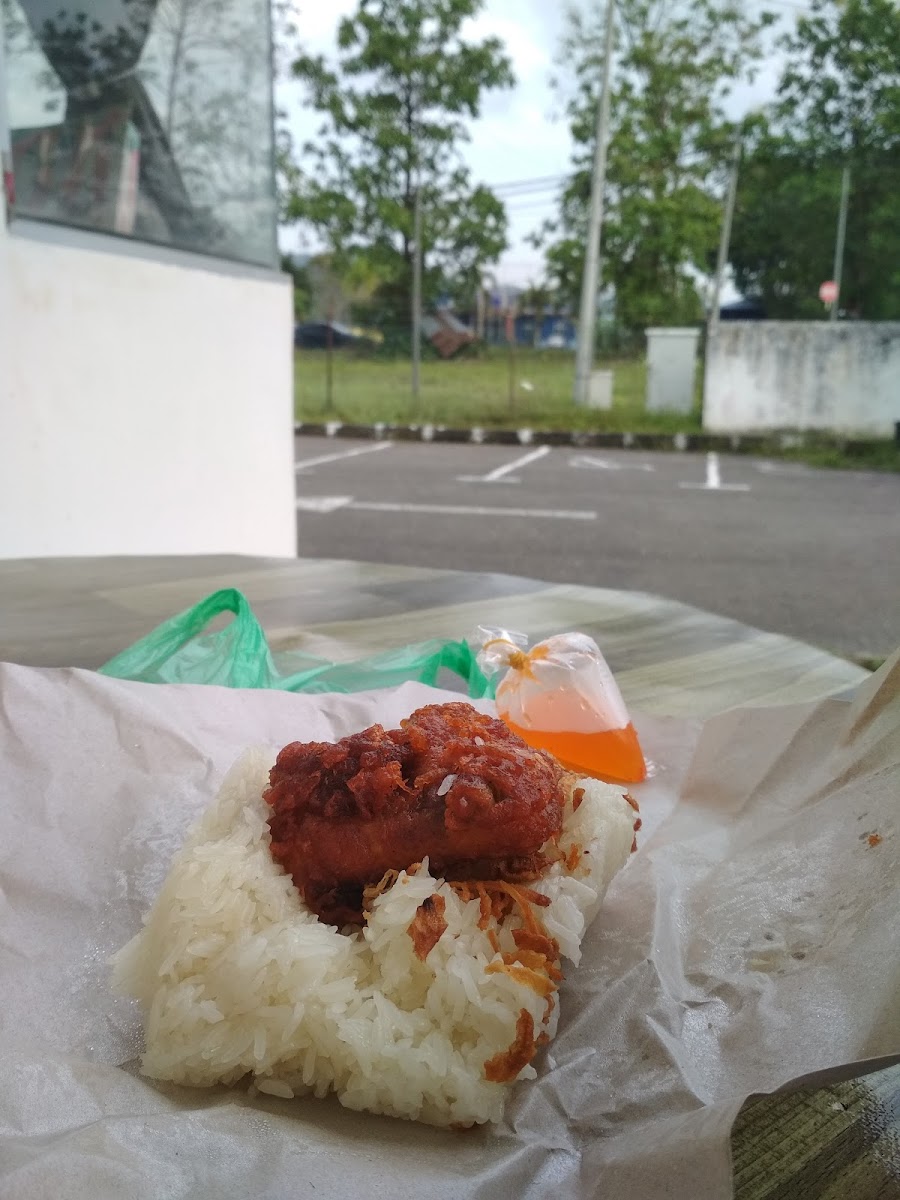 Kedai Mama Elly Photo 7