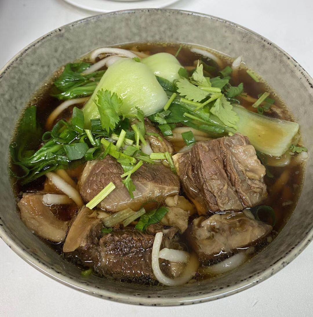 Dumpling & Noodle Bar Photo 8