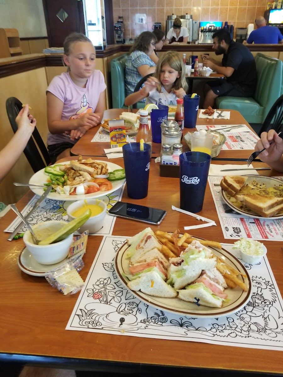 Sage Diner.SOUTH Photo 8