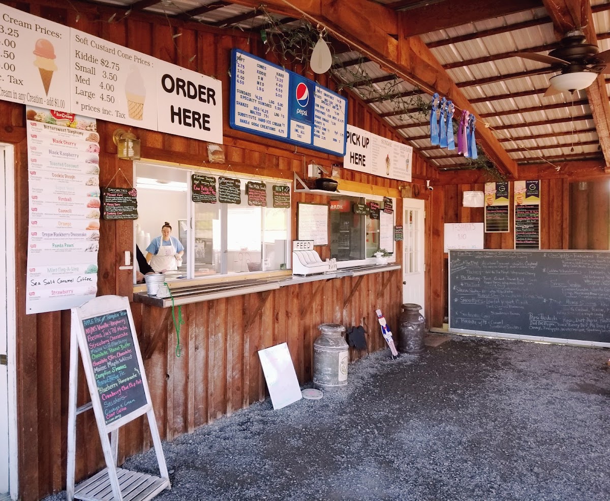 Kish-a-wa Creamery and Lulu's Coffeehouse