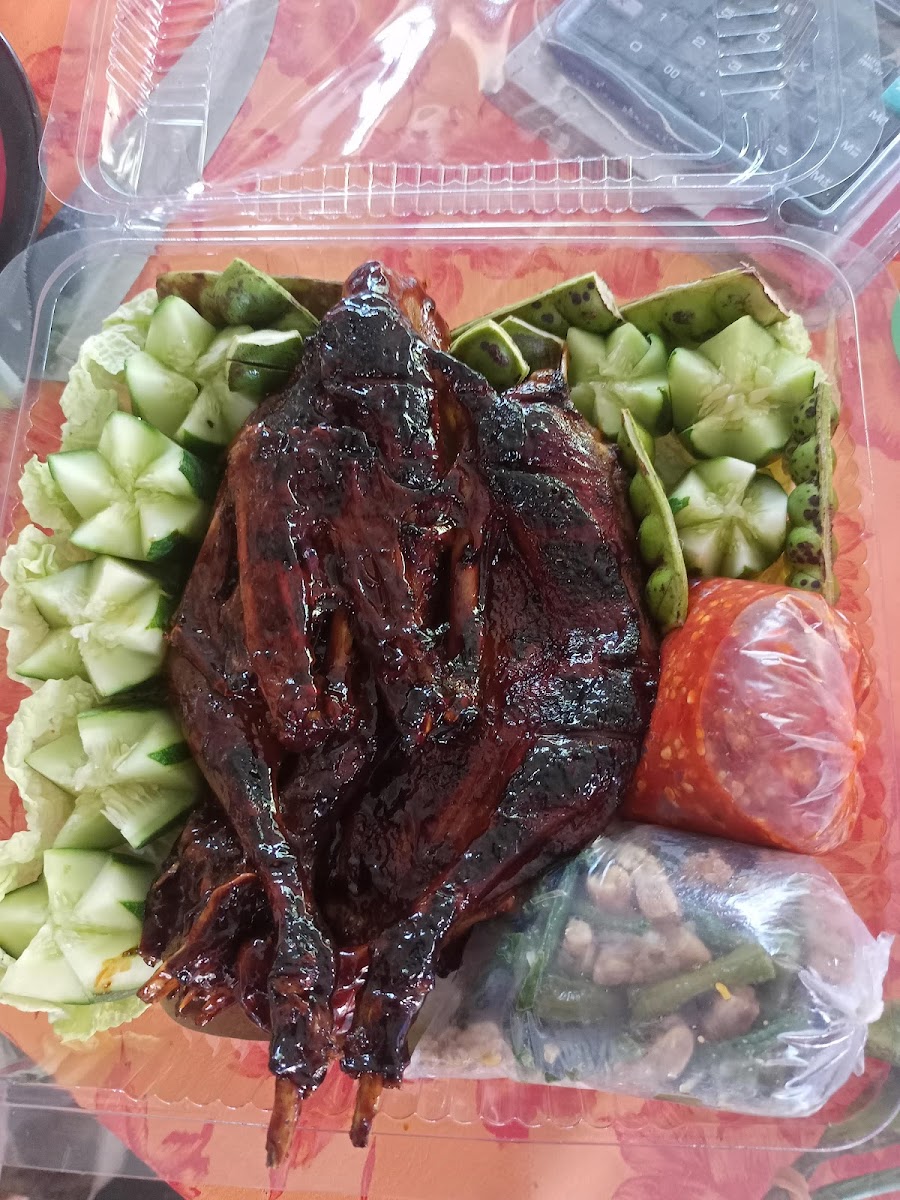 Bebek Bakar Nusantara